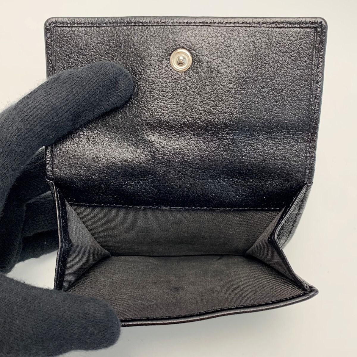 CHANEL シャネル レザー カメリア 09EK411 ブラック 2つ折り財布