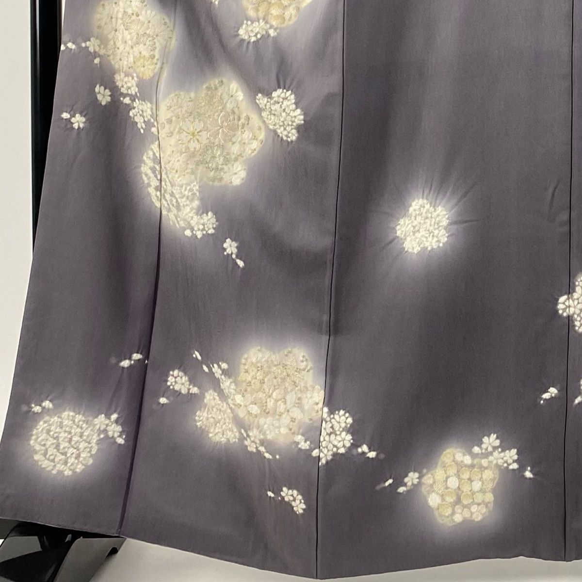 付下げ 身丈161.5cm 裄丈67cm M 袷 滝泰 落款 桜 桜の花びら 金