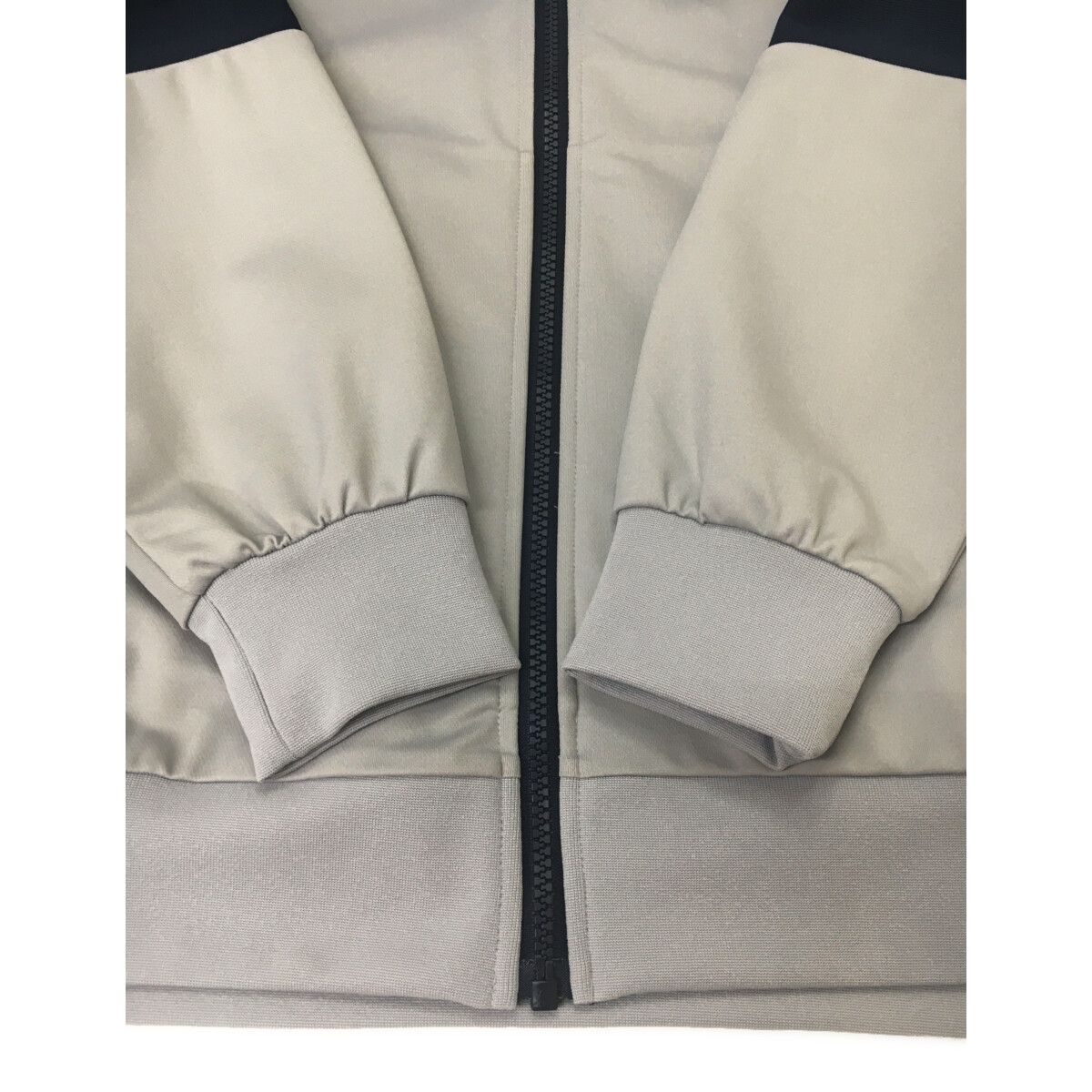 未使用品 メンズ アンパスィ and per se ブルゾン M グレー フルジップ