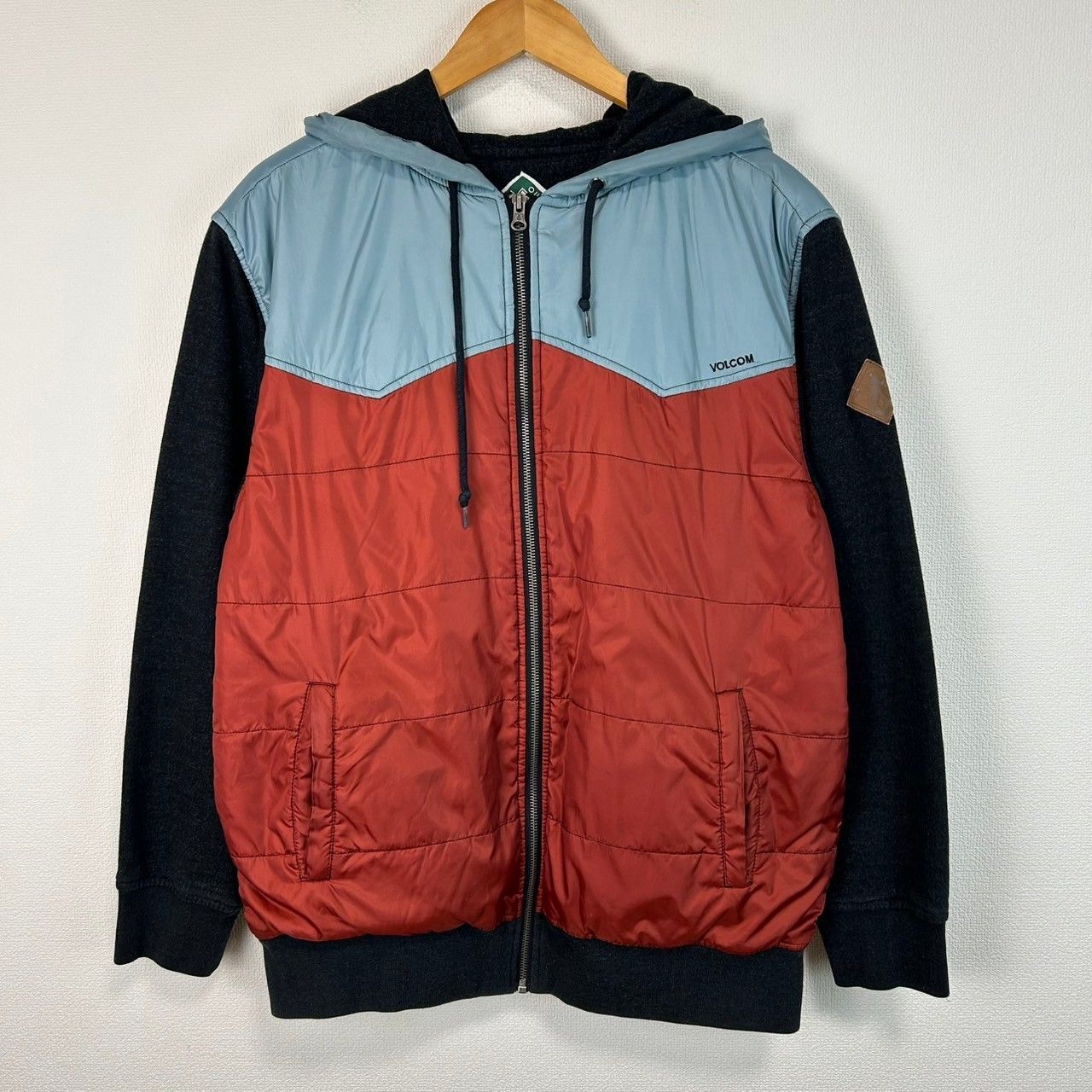 volcom ボルコム パーカー ジャケット B1531959 ボルコム パーカー 
