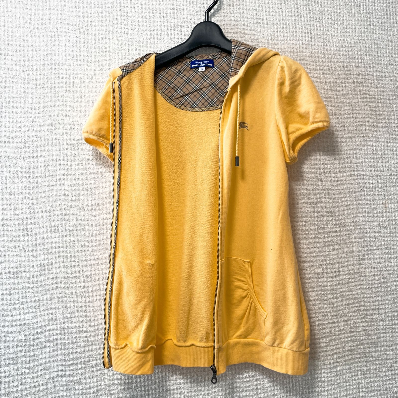 BURBERRY BLUE LABEL バーバリーブルーレーベル ジップアップ パーカー 