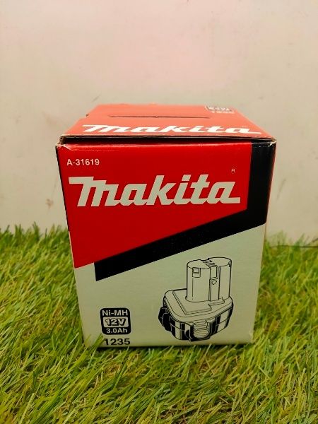 マキタ Makita 差込み式ニッケル水素バッテリ 1235 12V 3.0Ah A-31619