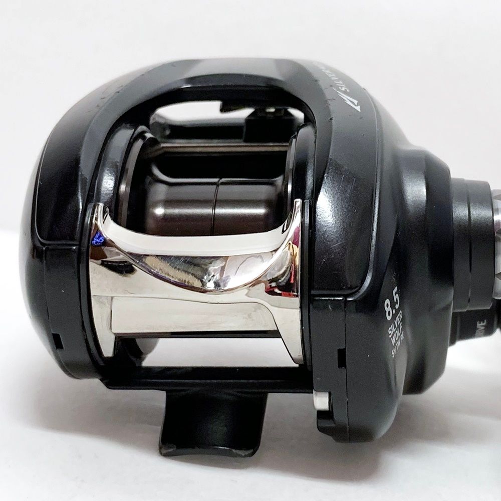 DAIWA - 【加古川店】 中古 Daiwa | ダイワ リール シルバーウルフSVTW 1000XHPESP 【ベイトリール/右ハンドル】 【85】 加古川店】 中古 Daiwa | ダイワ リール シルバーウルフSVTW