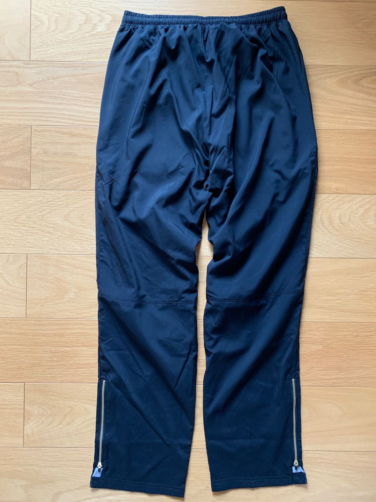 ウィンドウォーマー Oサイズ上下セット