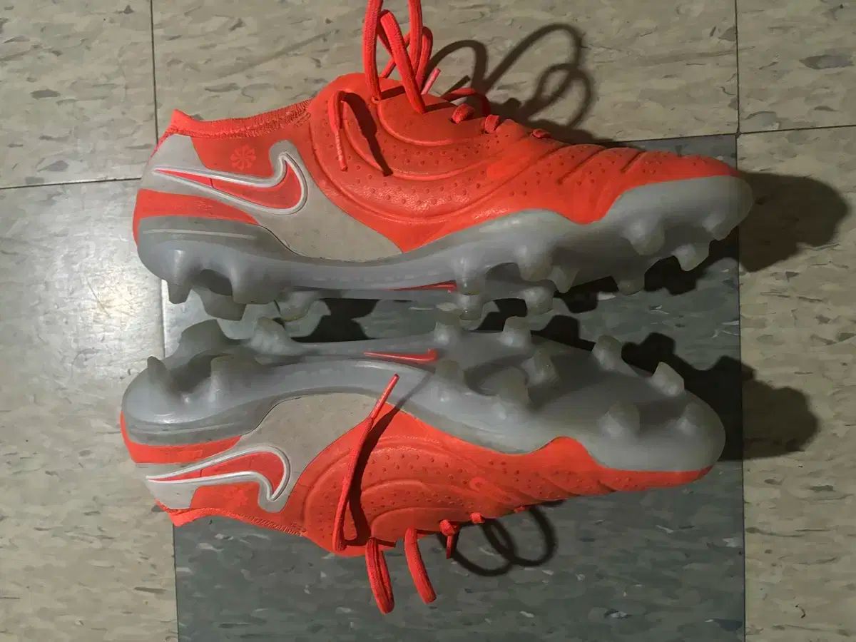 NIKE ナイキ