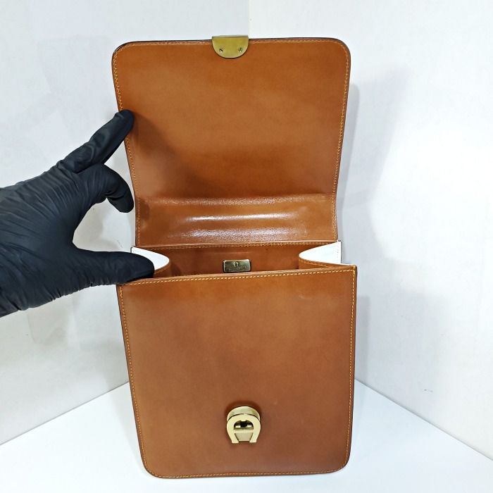 極美品　グッチ　2way ショルダーバッグ　ビジネス　ブラウン　キャメル　レザー ブランドバッグ｜ショルダーバッグ｜グッチ｜グッチ ショルダー