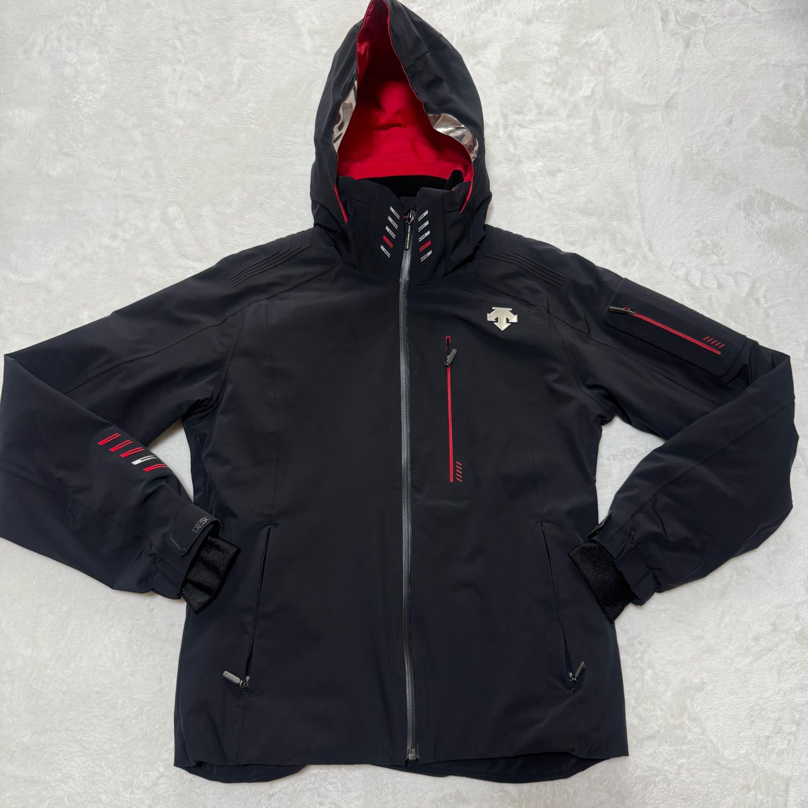 バートン 美品 130 ボードウェア 男の子 女の子にも BURTONのフリマ