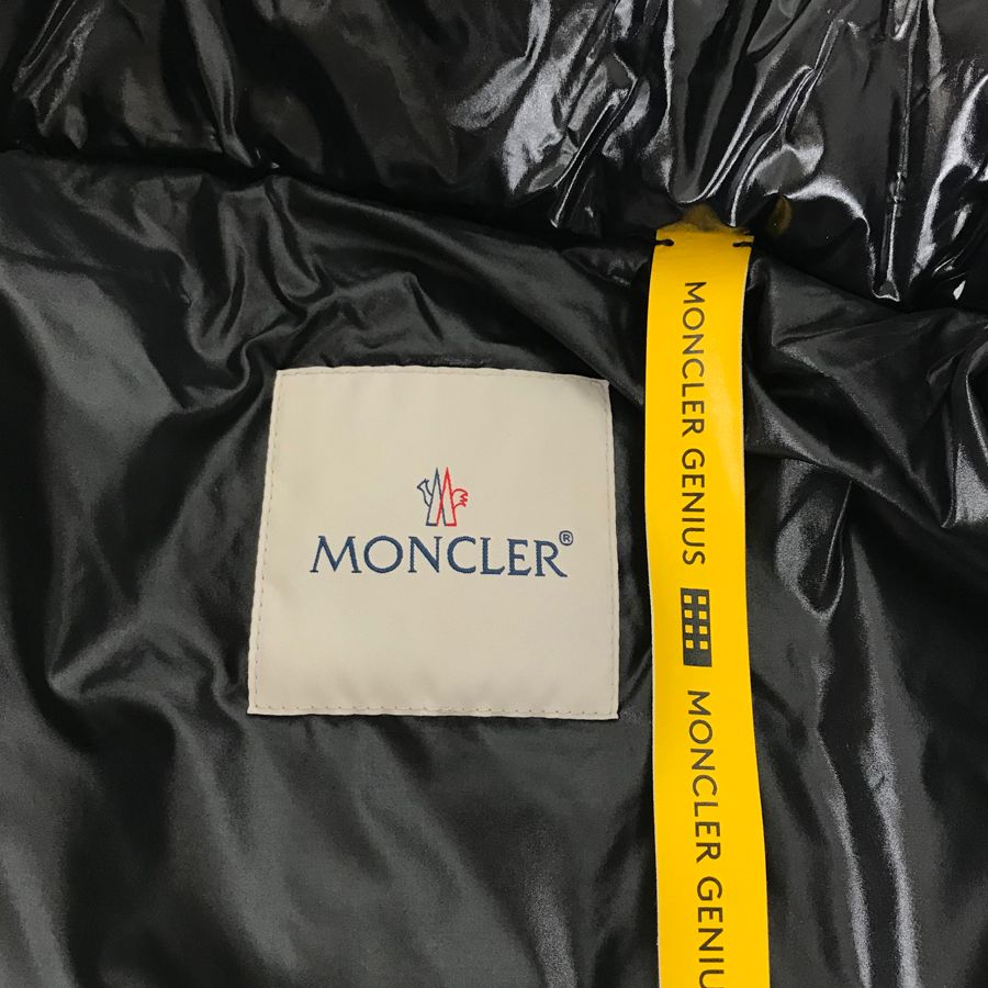 モンクレール MONCLER 1017ALYX9SM アリクス マホガヌス G209Y1A00004.539FT ブラック ナイロン ダウン メンズ  アウター fhi【中古】