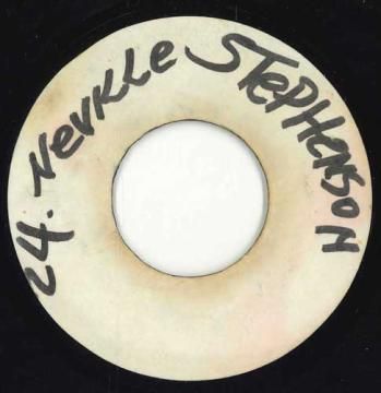 ジャマイカ7” Dennis Brown Their Own Way none Flame /00050 - メルカリ 
