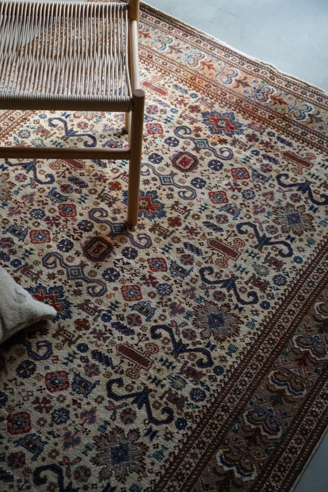 ヴィンテージラグ トルコ カイセリ ベージュ 1950-1960年代 215 ×146 cm