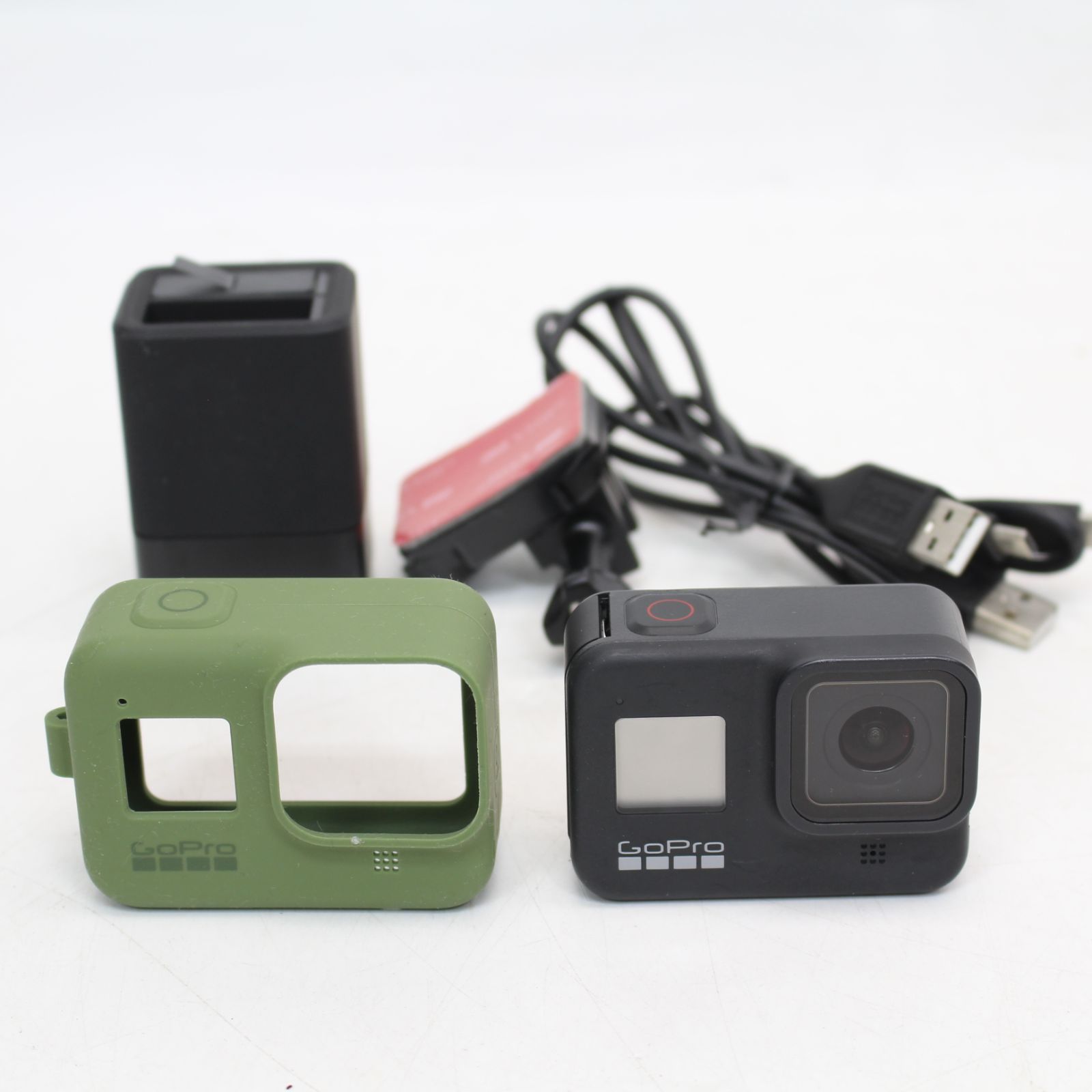 極美品 GoPro hero 8 BLACK 付属品多数 カメラ アクション 669 極美品 GoPro hero 8 BLACK 付属品多数 カメラ アクション 669