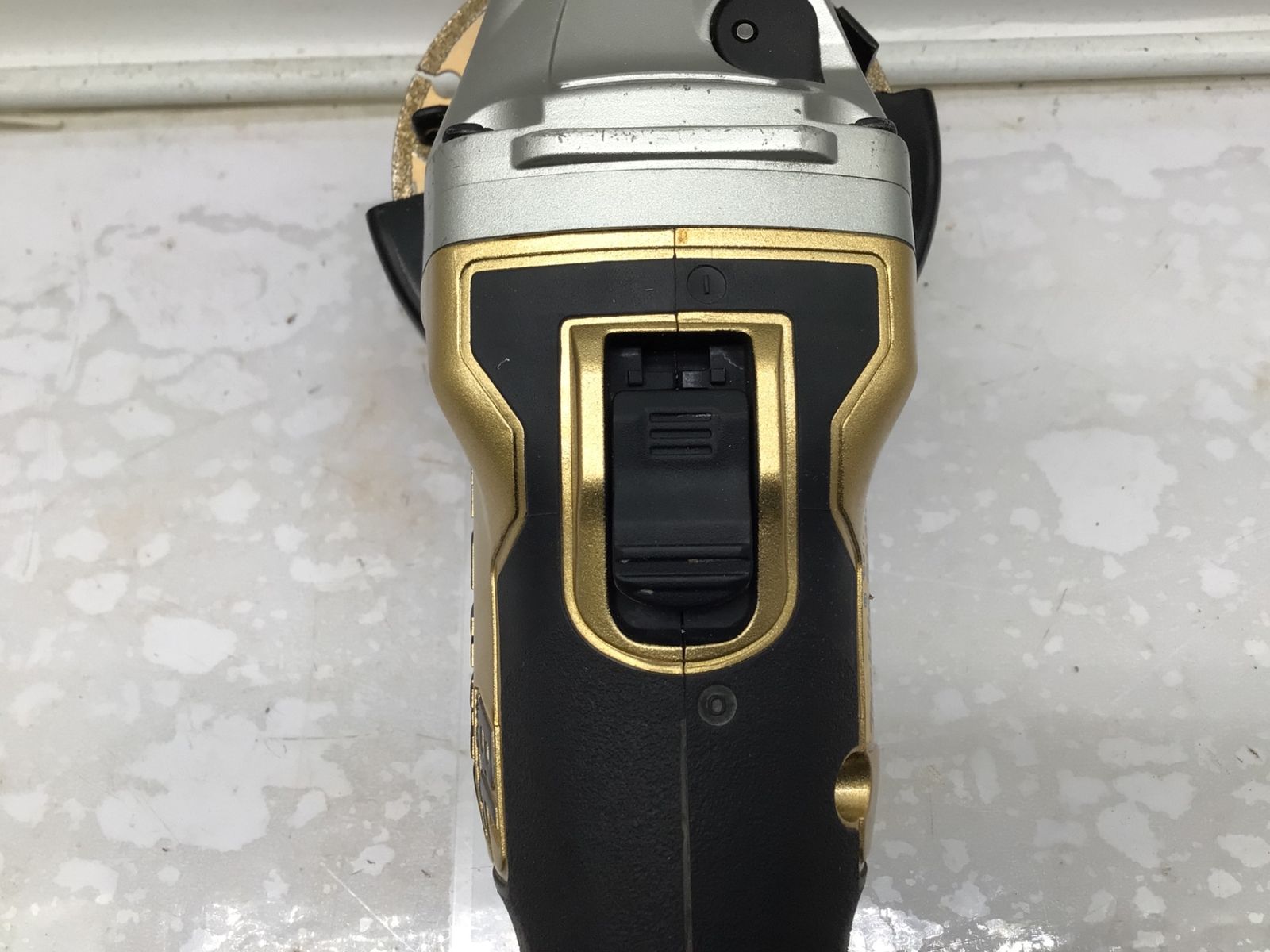 品 Makita|マキタ 18v100mm充電式ディスクグラインダ GA404DSP1 ITXQSKU2ENMS エコツール笠寺店 M02 HRDEVELOPMENT_JP