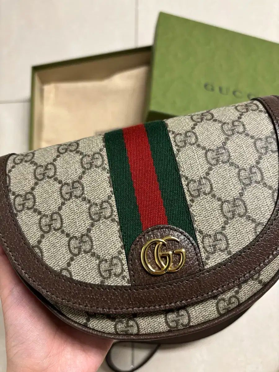 GUCCI グッチ オフィディア 半月 ミニ クロスバッグ
