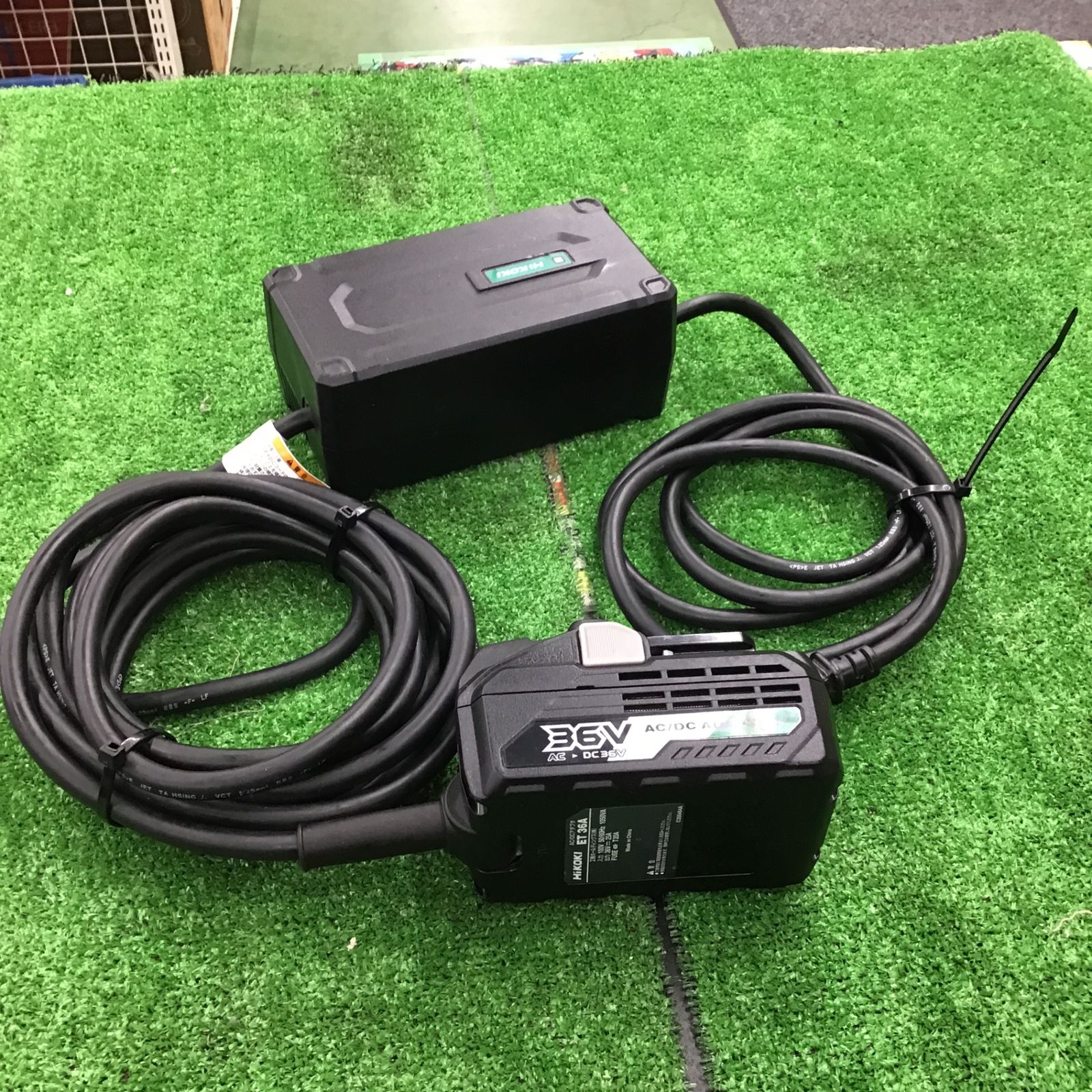 ○ハイコーキ(HIKOKI ※旧:日立工機) AC/DCアダプター ET36A 100→36V 