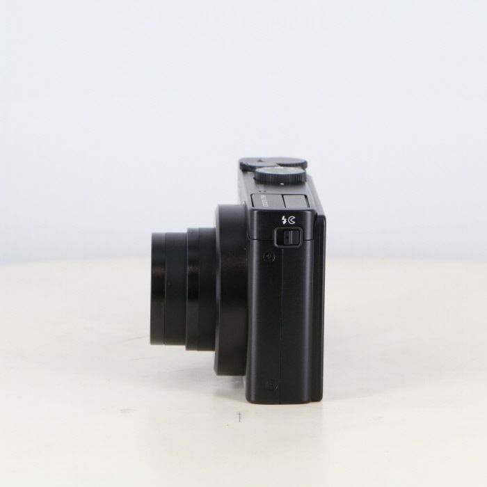 【中古美品】Nikon COOLPIX P300 コンパクトデジタルカメラ Amazon | NikonデジタルカメラCOOLPIX P300 ブラックP300 1220万