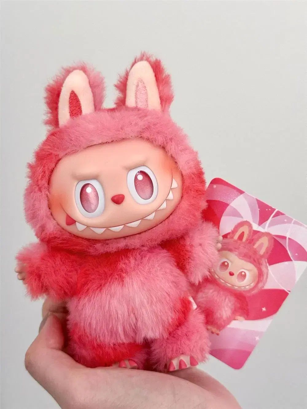 未開封 新品 POP MART (ポップマート ) 3 世帯 Labubu(ラブブ