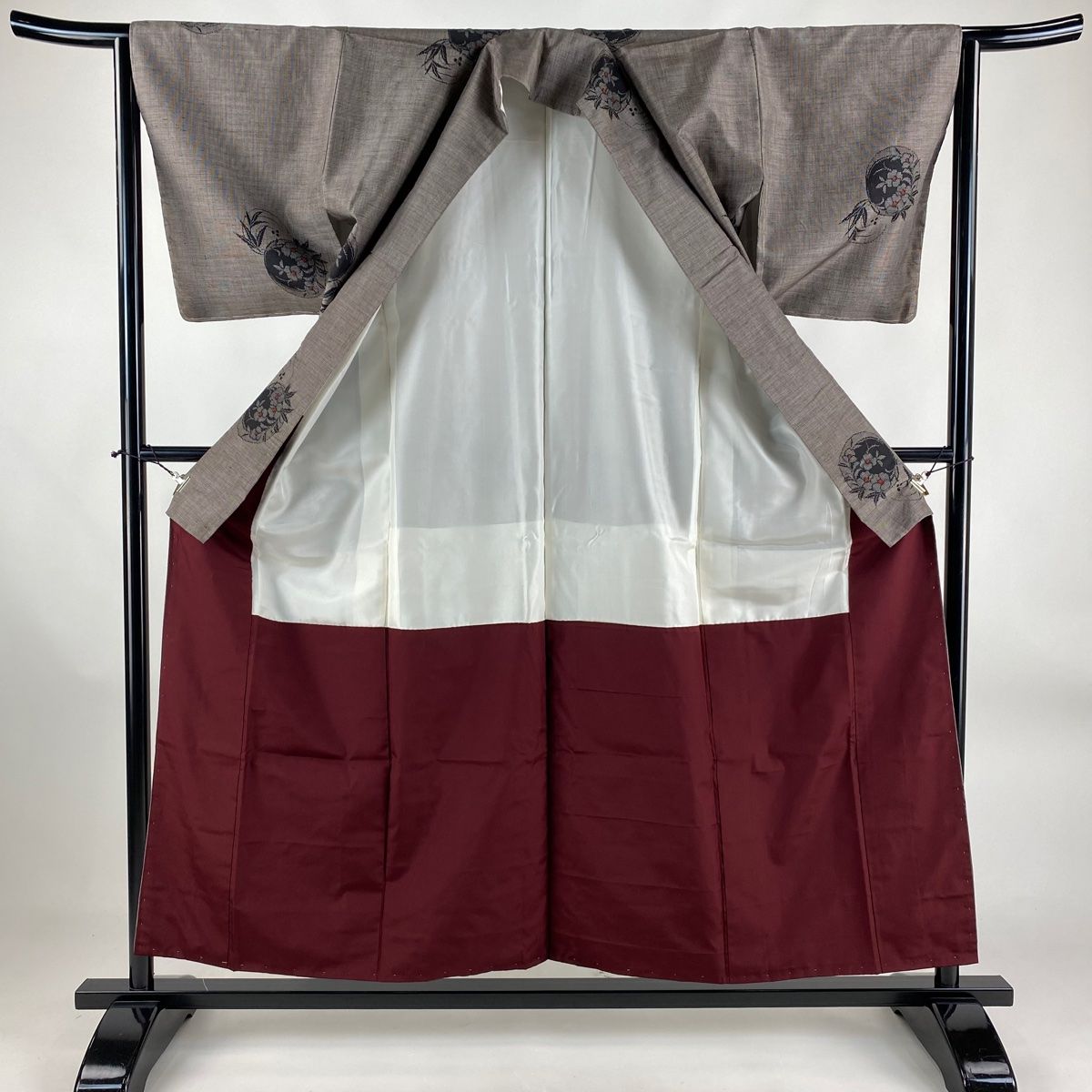 紬 身丈156cm 裄丈64cm M 袷 花丸文 茶色 正絹 美品 秀品 【中古  