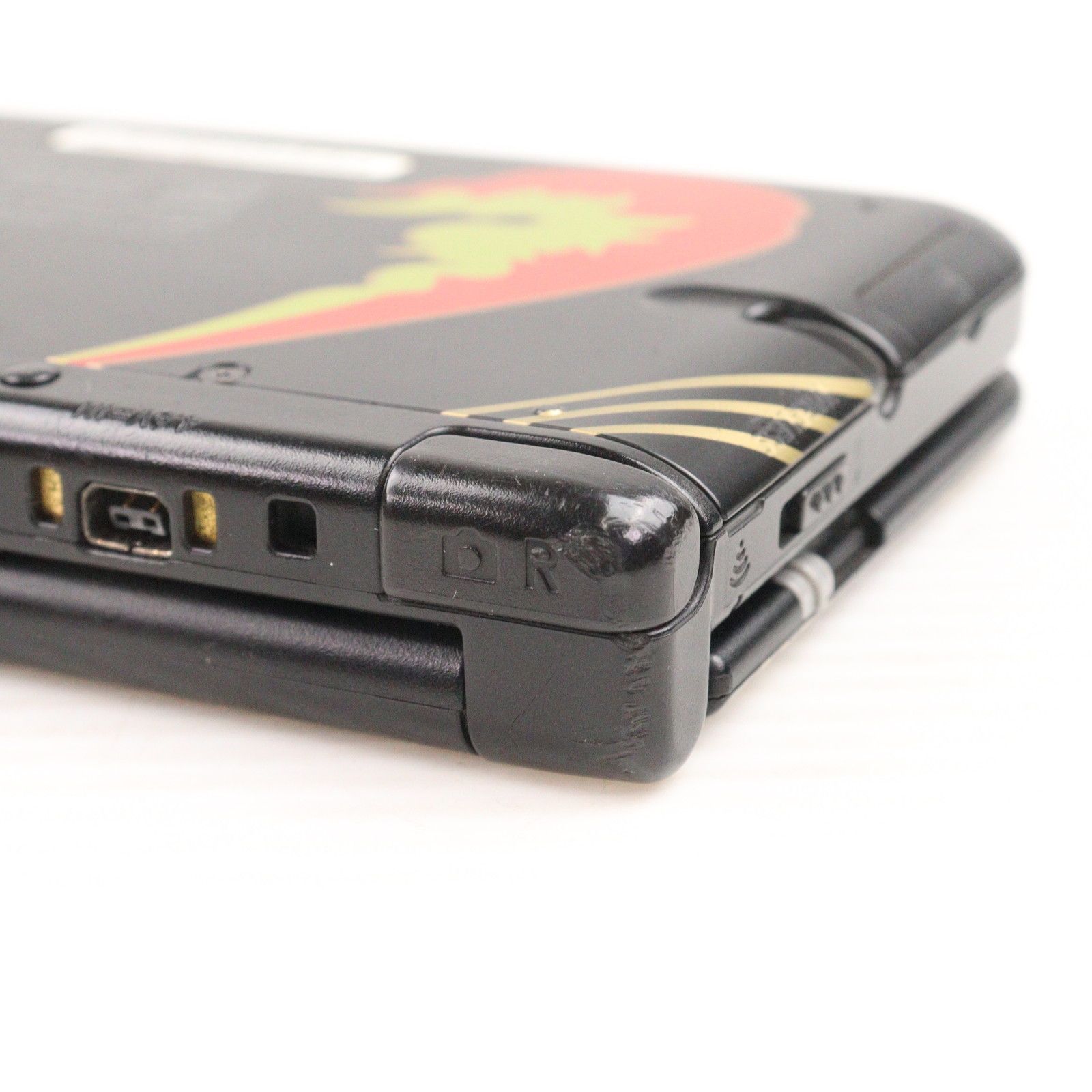 本体) ポケモンセンター限定 ニンテンドー3DS LL リザードン