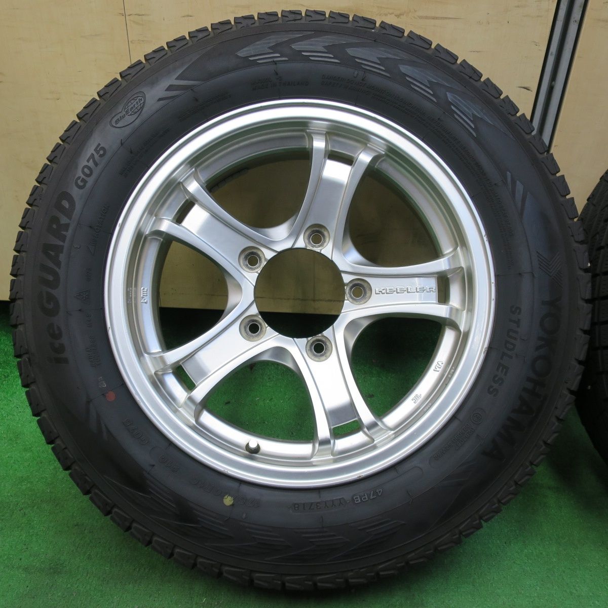 送料無料* 4本価格☆ジムニー 等 KEELER 175/80R16 スタッドレス 