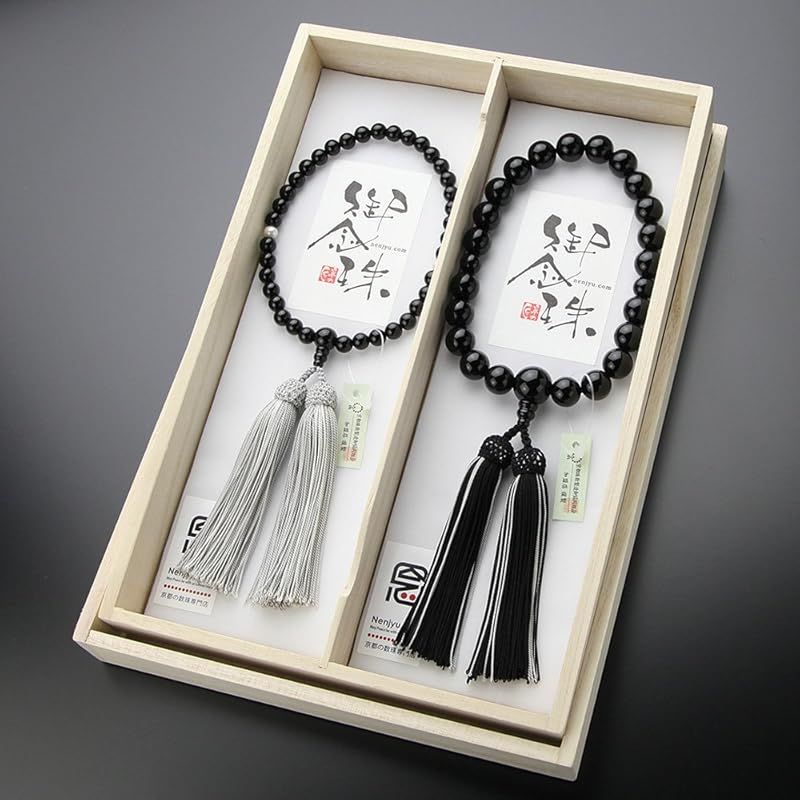 念珠ドットコム ペア数珠 数珠 男性用（22玉 オニキス 2色梵天房）・数珠 女性用（約8ミリ オニキス 2色梵天房? 念珠ドットコム ペア数珠 数珠 男性用（22玉 オニキス 2色梵天房）・数珠