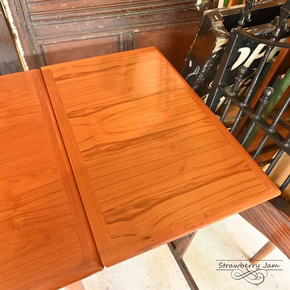 デンマークヴィンテージ ダイニングテーブル