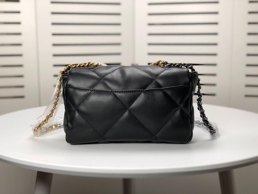 CHANEL シャネル ショルダーバッグ