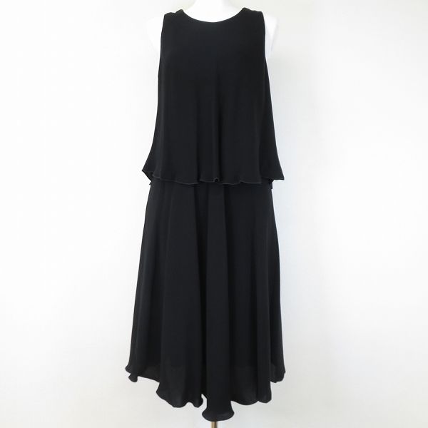maxmara studio ノースリーブワンピース　黒サイズ42 a マックスマーラ Maxmara ワンピース ノースリーブ 42 黒 無地 フレア