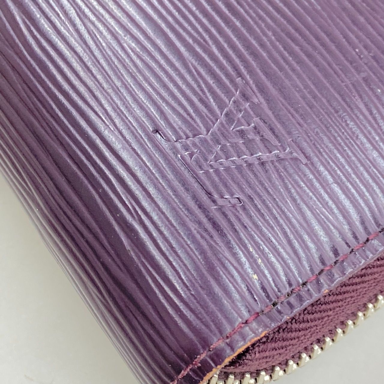 LOUIS VUITTON ルイヴィトン エピ ジッピーウォレット 長財布 CA3079