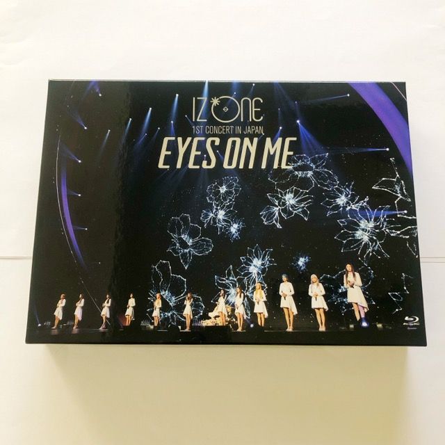 IZ*ONE 1ST CONCERT IN JAPAN EYES ON ME Blu-ray【I1681-007