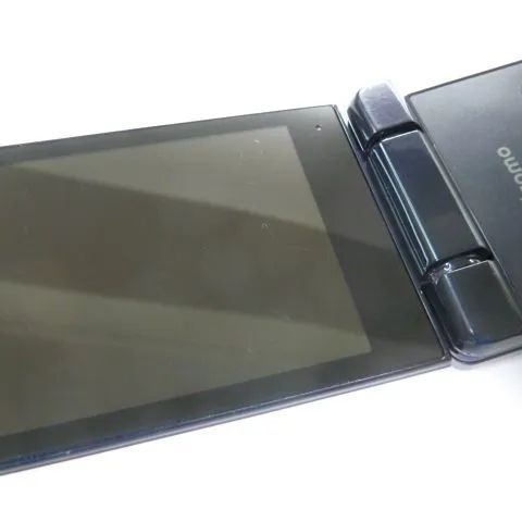 アズーゼン様 AQUOS