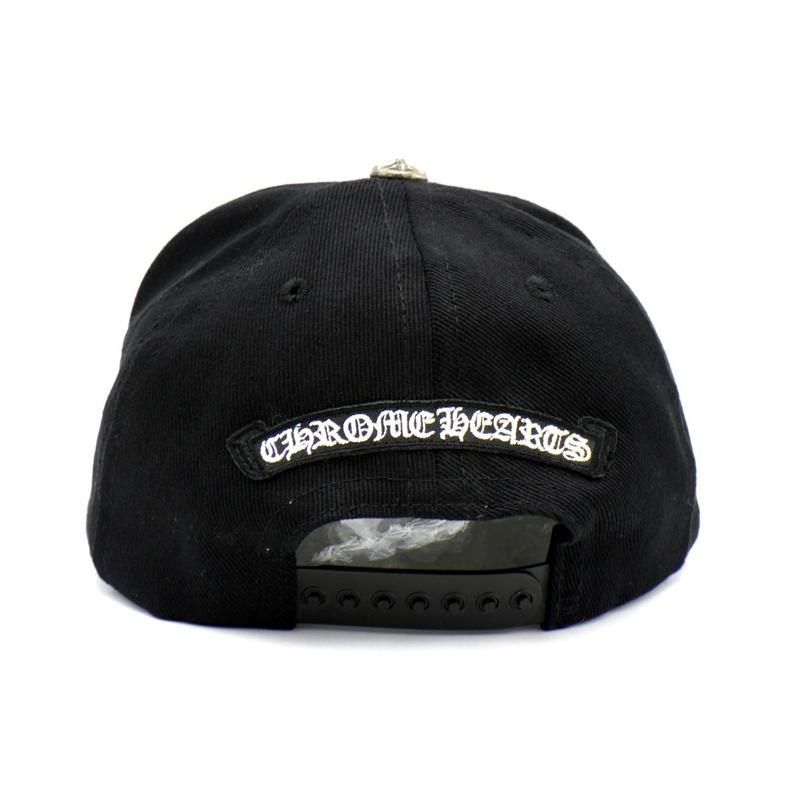 【新品】Chrome Hearts ヴァーティカル ロゴ デニム キャップ CHROME HEARTS(クロムハーツ) ヴァインダガーデニムキャップ