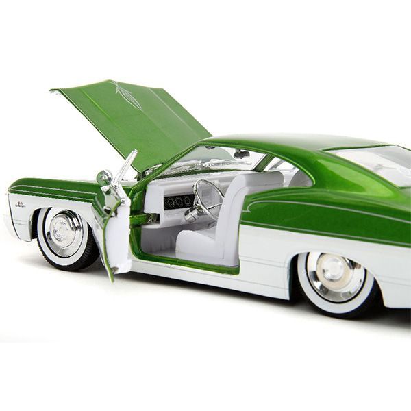 JADATOYS 1:24 BTM 1967 Chevrolet Impala SS ミニカー - メルカリ