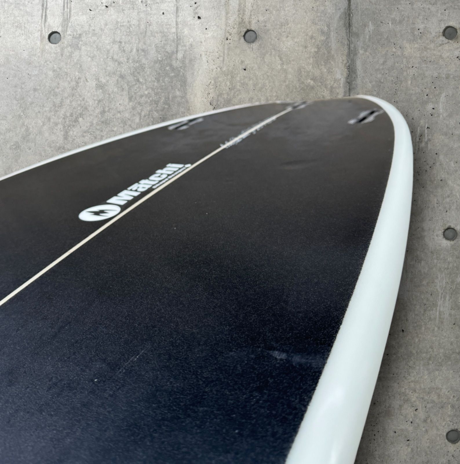 kamuy surfboards カムイサーフボード　人気モデル　ブラックナイツ BLACK KNIGHT - KAMUY SURFBOARDS KAMUYNALU JAPAN 内妻海岸