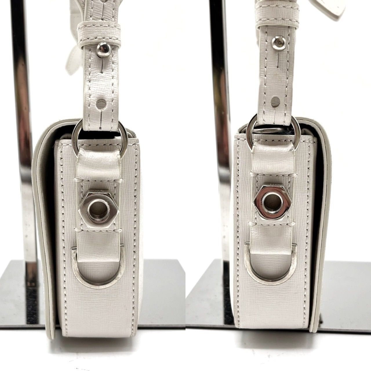 美品✨　off-white　オフホワイト　カメラバッグ　ショルダーバッグ ✨良品✨ OFF‐WHITE オフホワイト カメラバッグ ショルダー