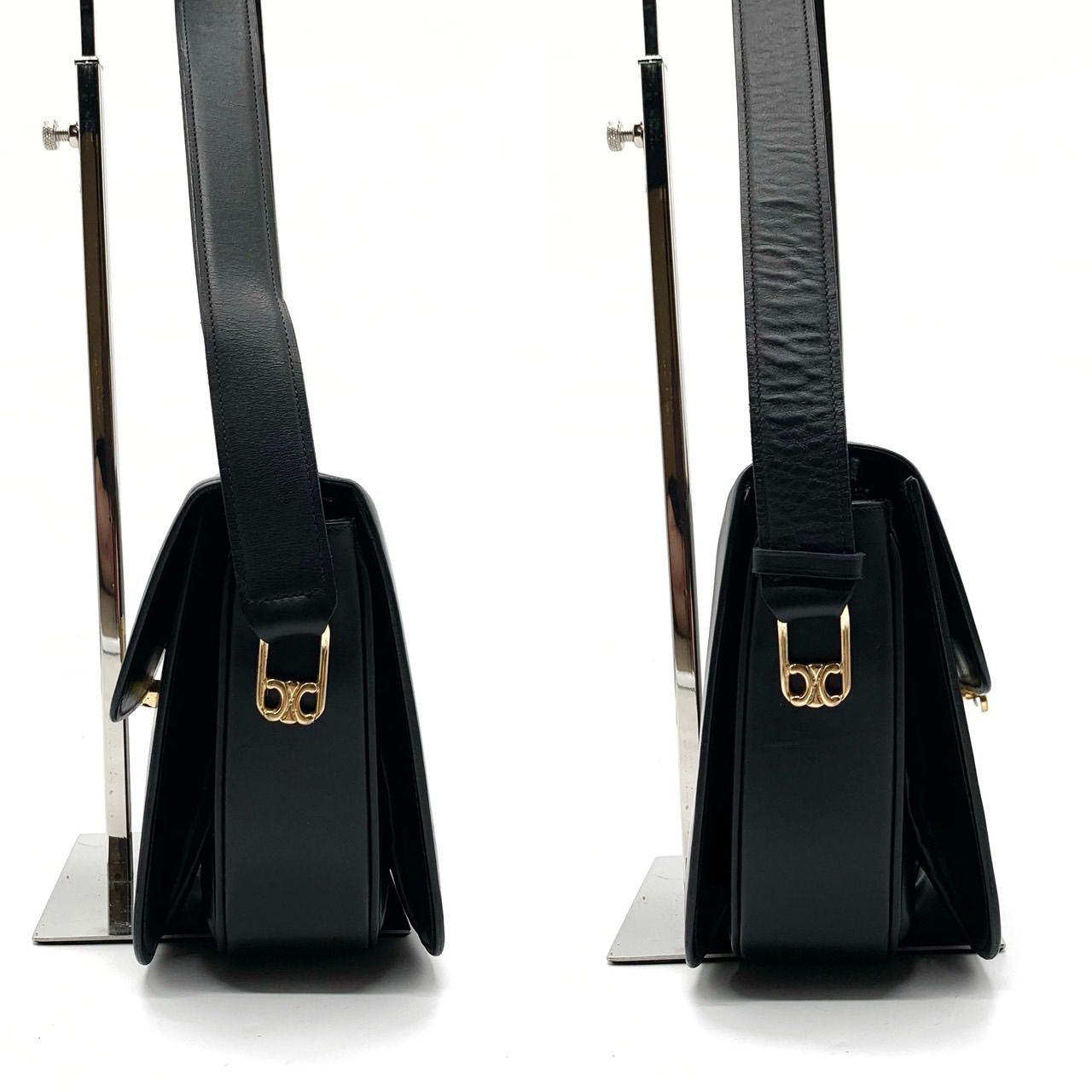 【極美品】セリーヌ トートバッグ デカロゴ トリオンフ レザー ブラック CELINE トートバッグトリオンフレザーブラック肩掛け可能ロゴ金具