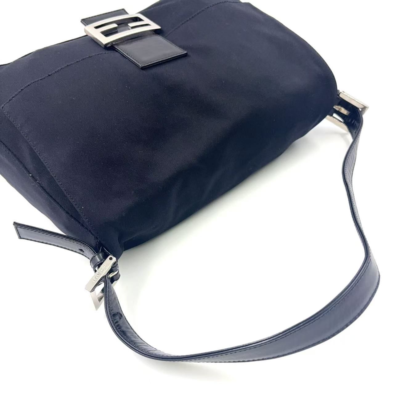 FENDI マンマバケット ワンショルダー レザー×コットン ブラック