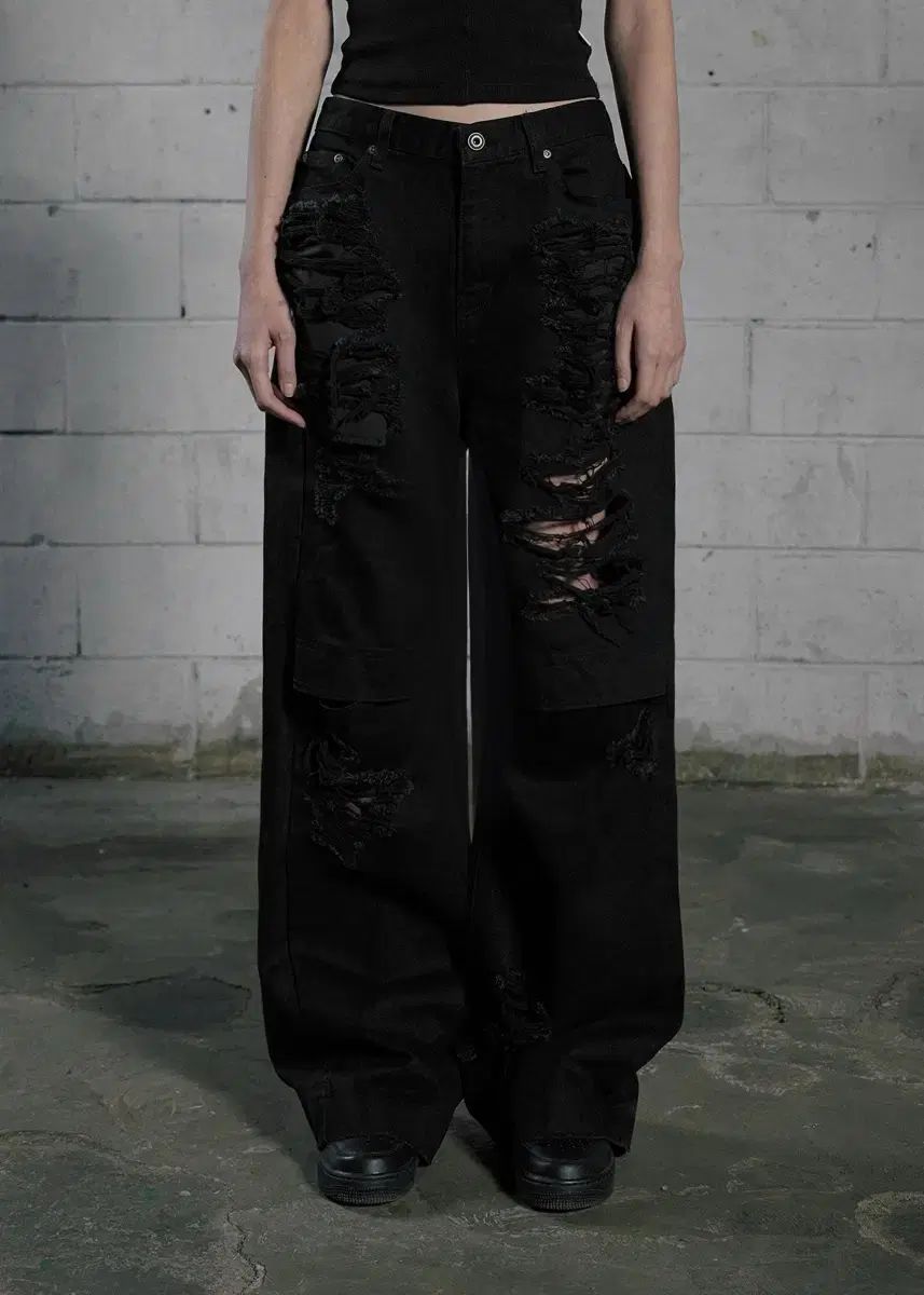BOHEMSEO(ボヘミアンソウル) KNEE OPEN RIPPED WIDE JEANS