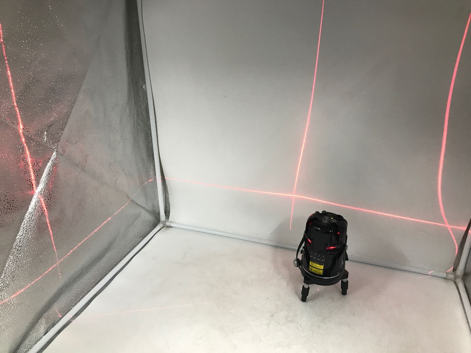 ハイパワーラインレーザー墨出し器