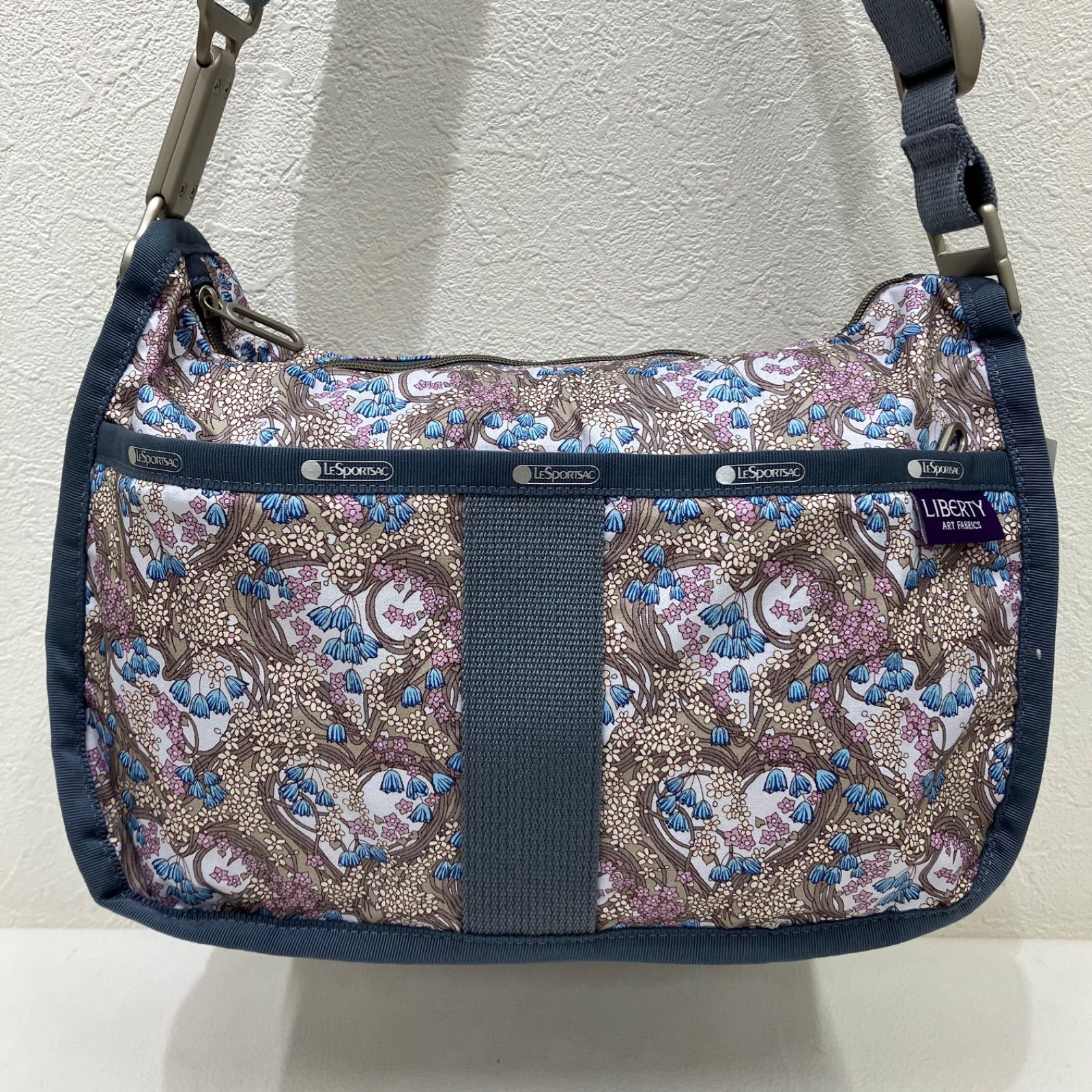 4765 良品 LeSportsac レスポートサック エッセンシャルシリーズ 