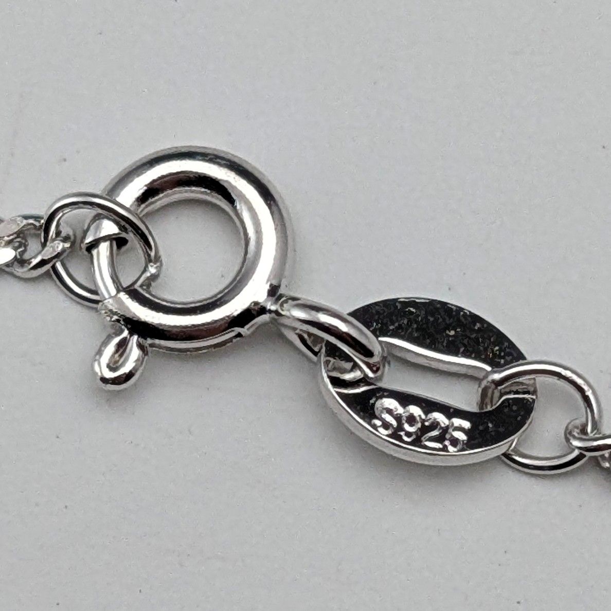 メダイペンダント