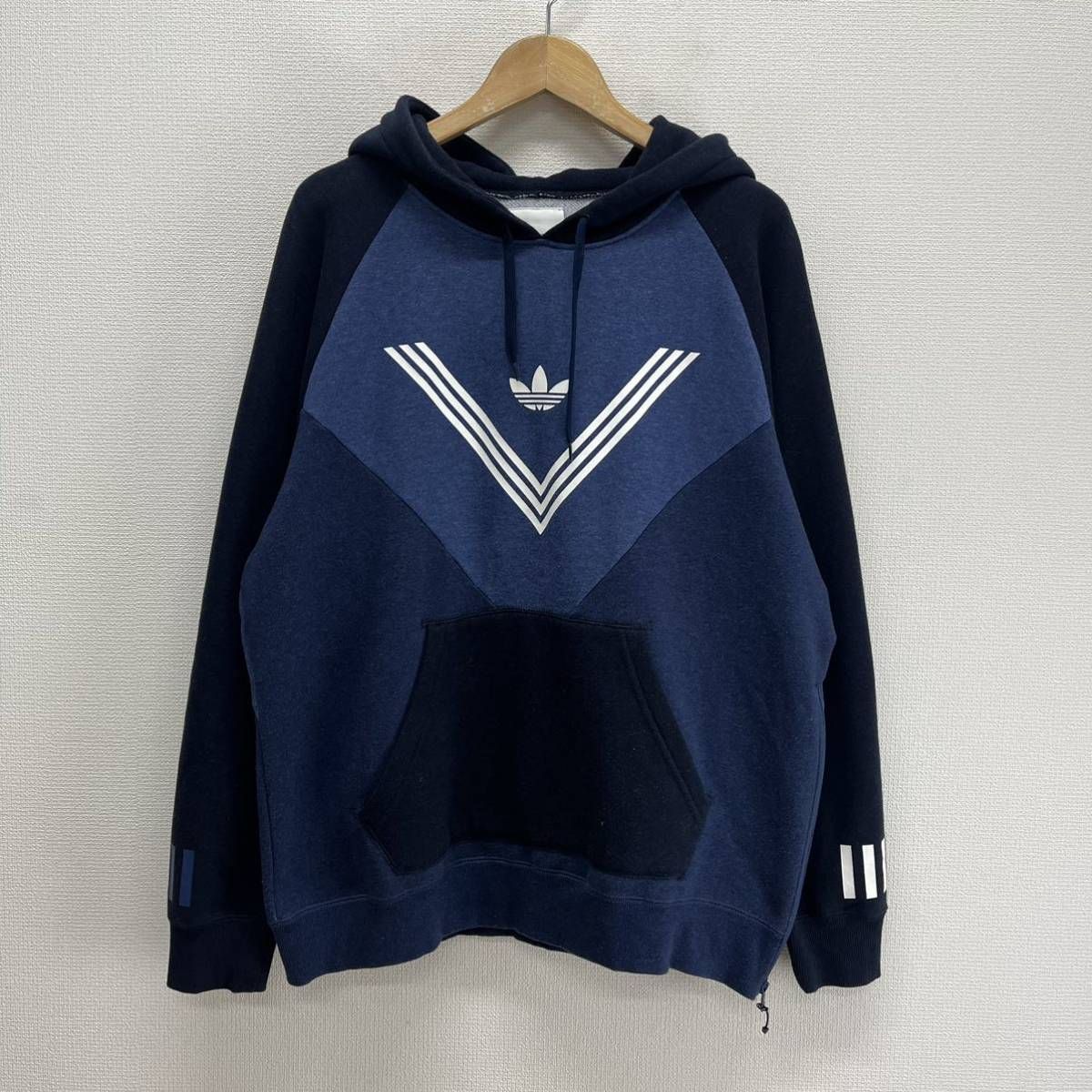 white mountaineering adidas コレクション パーカー