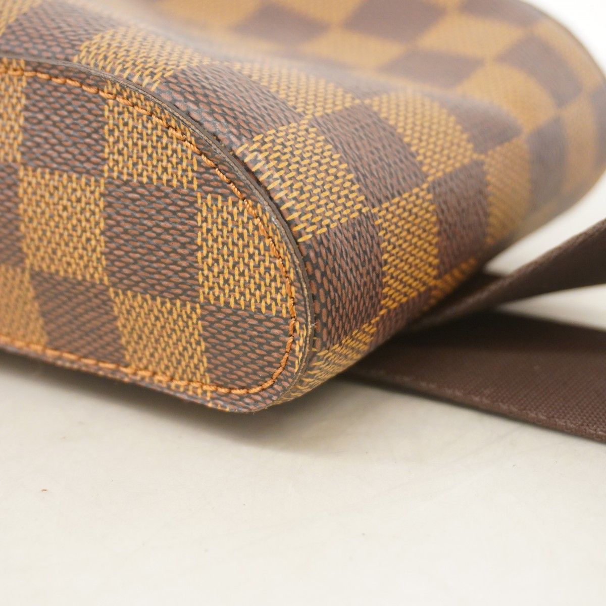 【専用品】LOUIS VUITTON ボディバッグ ダミエ ジェロニモス ジェロニモス ルイヴィトン LOUIS VUITTON ダミエ ボディバッグ