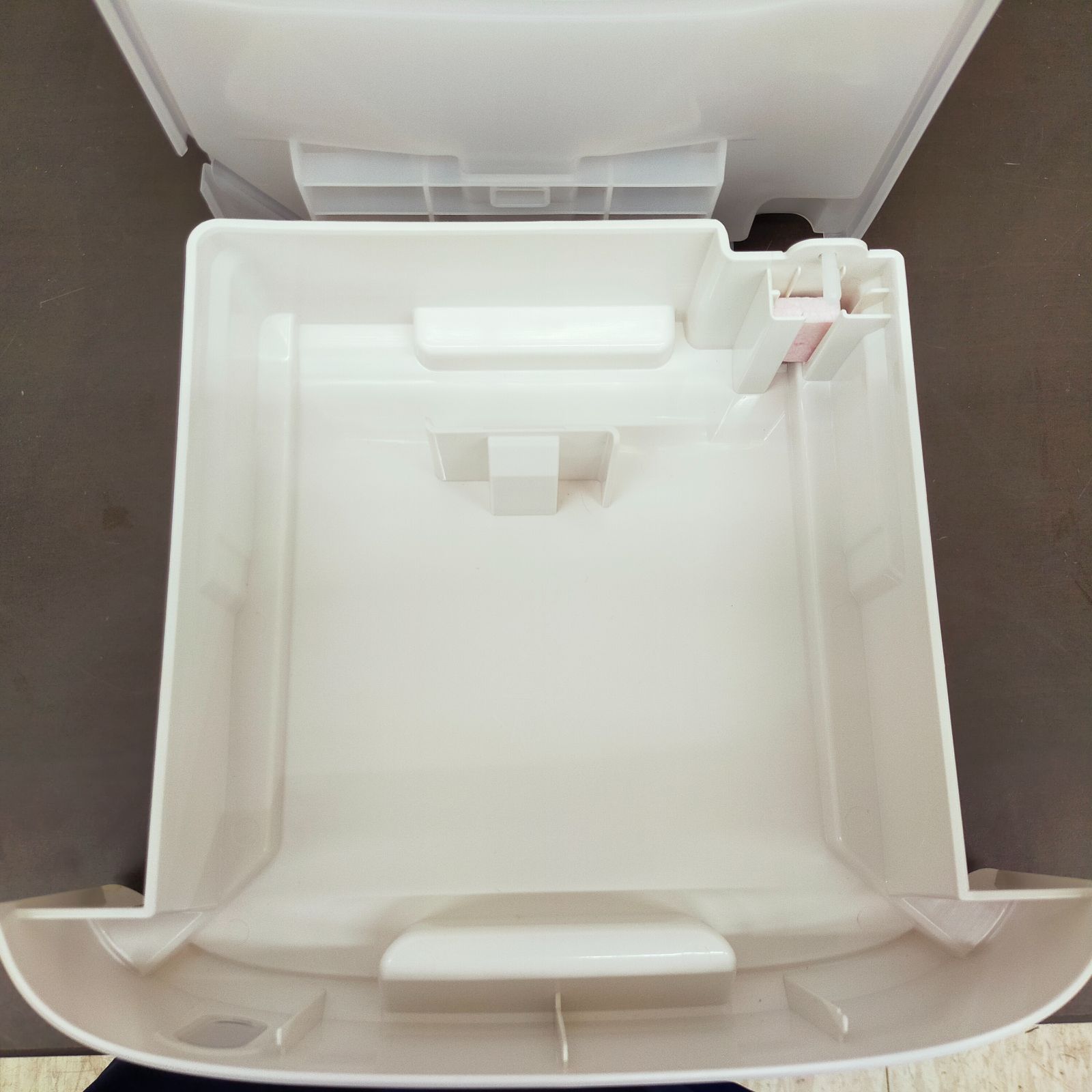 ぴ*7様 2024年製 SHARP 衣類乾燥除湿器 CV-P60 シャープ CV-P60 価格比較 - 価格.com