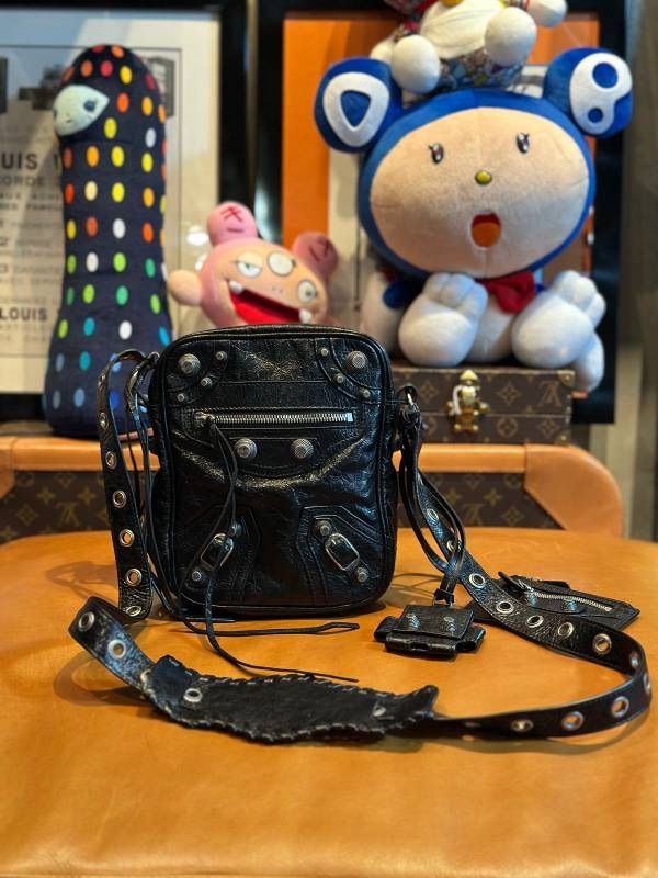 HERMES エルメス BALENCIAGA バレンシアガ 等 ネクタイ 10点セット まとめ売り メンズ ブルー系 グリーン系 等 シルク100 中古 HERMES(エルメス) サイズ:XL セリエボタン スウェット ジップアップ