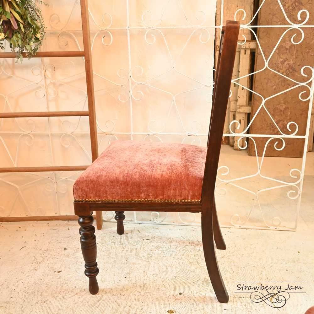 英国アンティーク サロンチェア