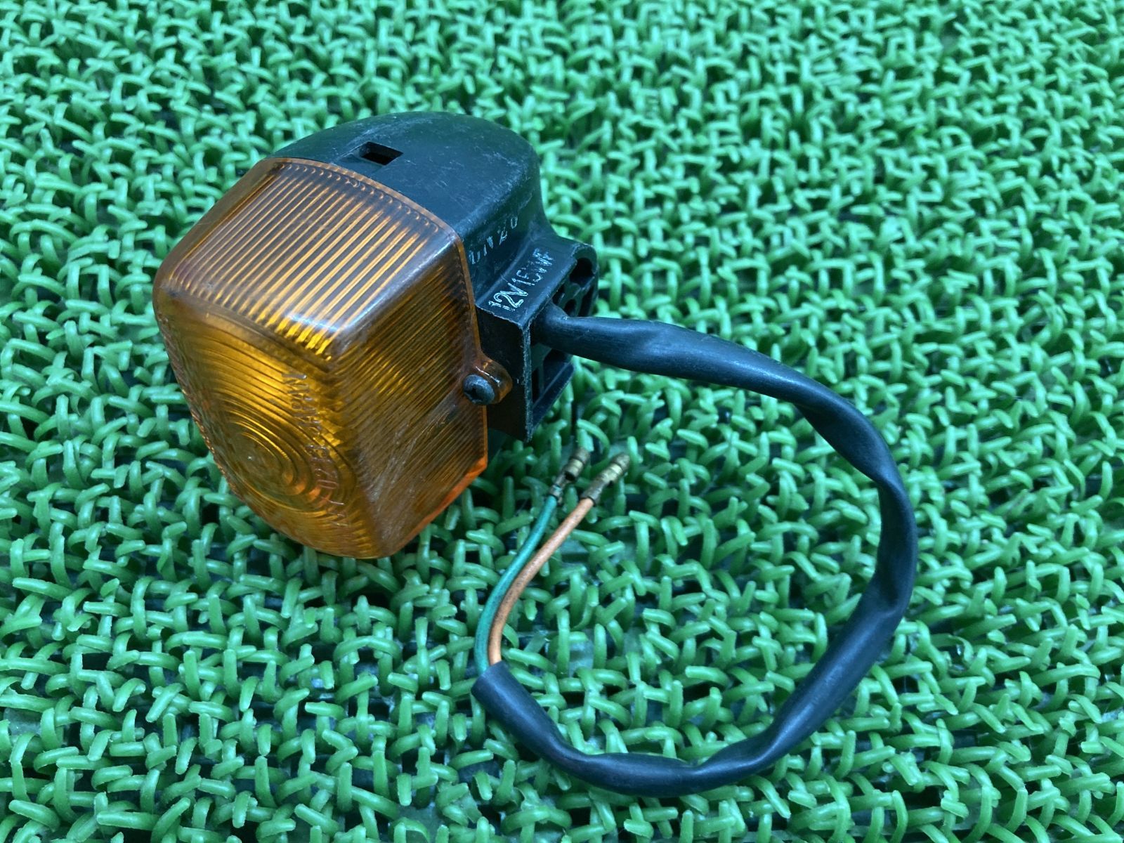 NSR250 純正フロントウィンカー NSR250 純正フロントウィンカー NSR250R フロントウインカー 左 0233