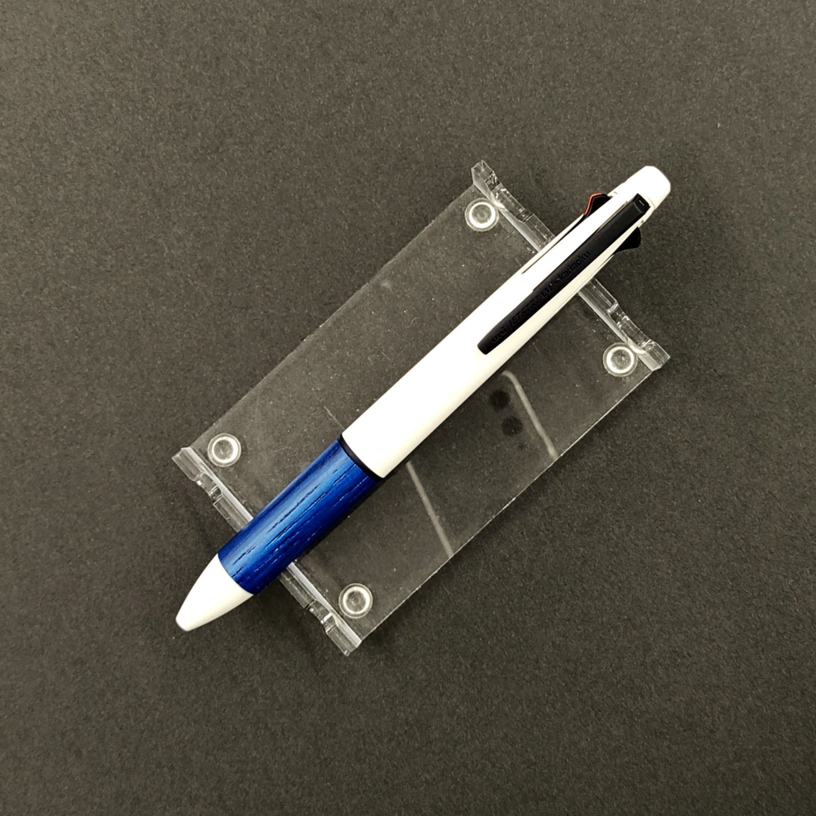 三菱鉛筆 JETSTREAM × karimoku 多機能ペン 4&1【限定商品】 MSXE5-KF