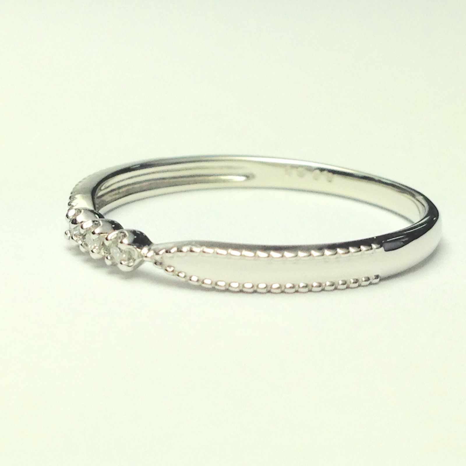 人気商品 platine プラチナ950 purete ダイヤモンド0.025ct スリーストーンリング Haute r-hhek-di オートピュルティプラティヌ 日本サイズ8号