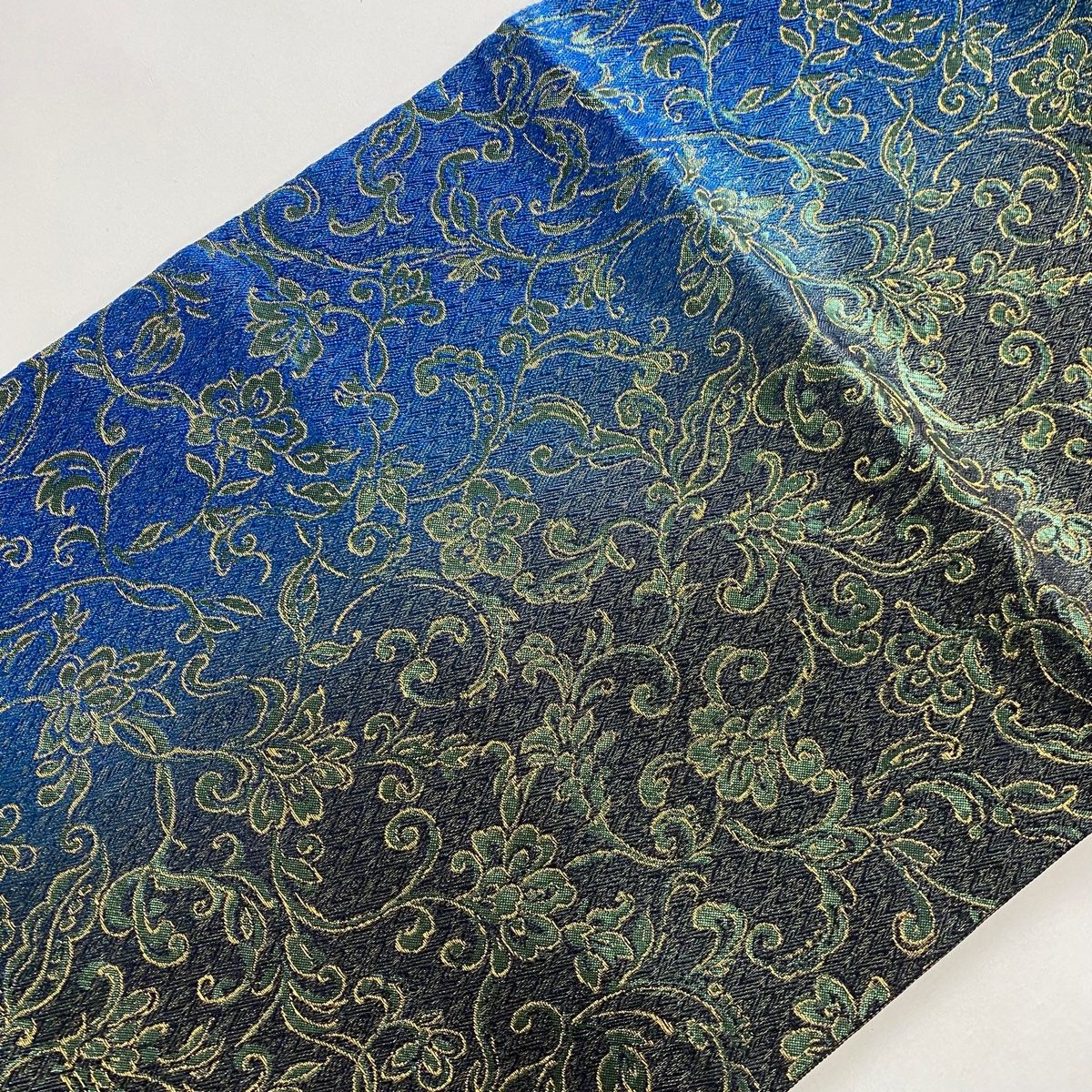 袋帯 美品 秀品 花唐草 金糸 青 全通 正絹 【中古】 - メルカリ