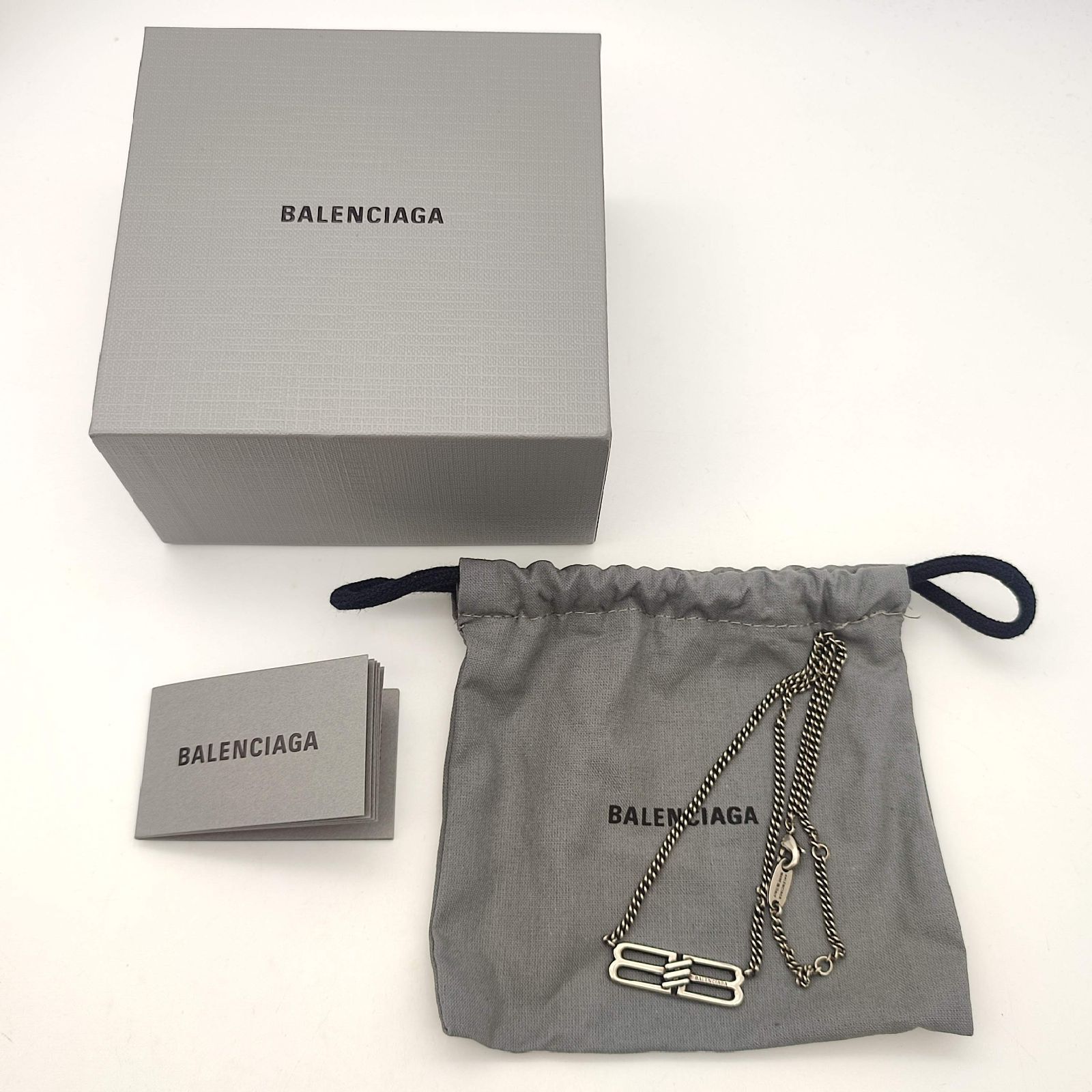 バレンシアガ　BBアイコンネックレス　ロゴプレート　シルバー 超美品】BALENCIAGA バレンシアガ BBアイコンネックレス ロゴ